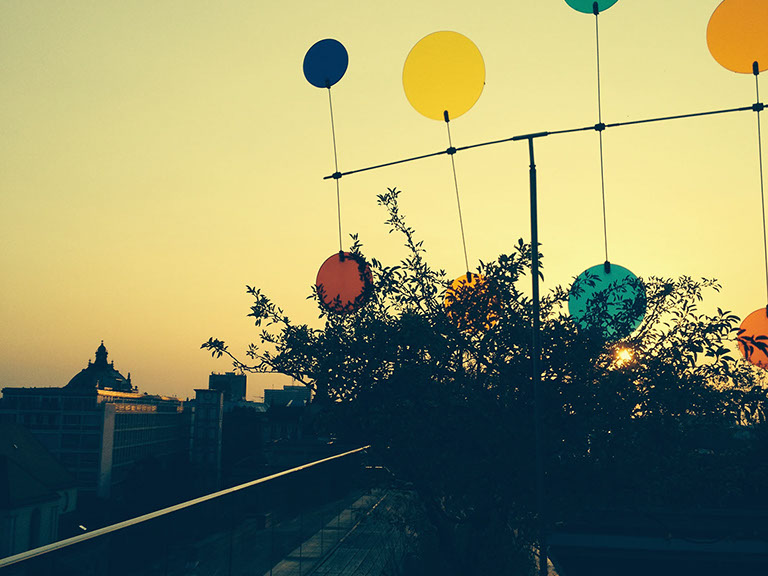 Munich is a great place for filming. The city is camera crew friendly and I will take care for all filming permits and crew bookings